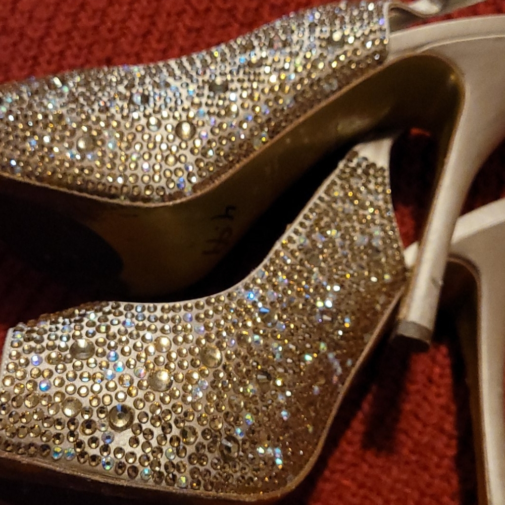 BENJAMIN ADAMS LONDON DUTCHESS WEDDING HEELS1